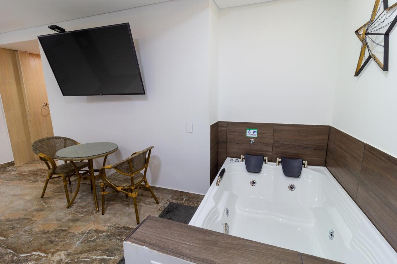 Hotel 0Asis De La Colina Boutique Girardot Εξωτερικό φωτογραφία